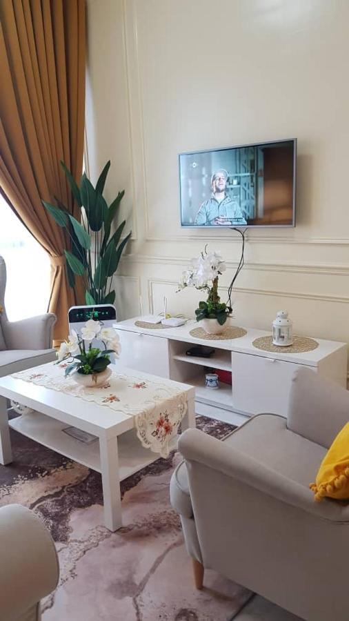 Aleeya Suite @ Troika Residence Кота Бару Екстериор снимка
